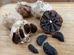 Confit marin d'ail noir, épicerie Huguette & Henri, Paris