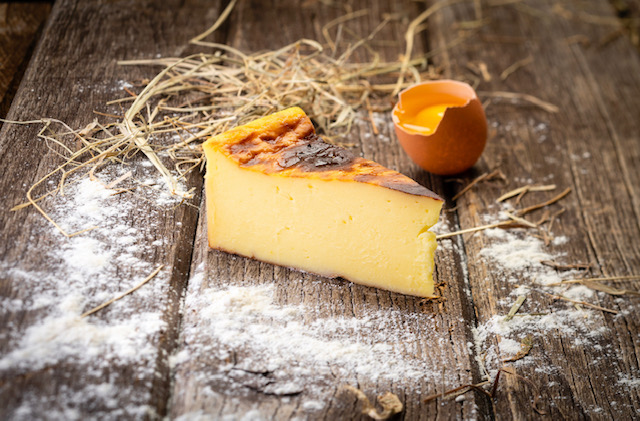 Part de Flan Savary, épicerie Huguette & Henri, Paris