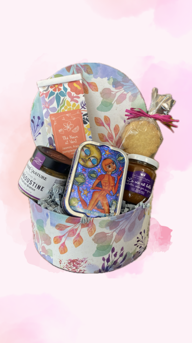 coffret fleuri garni de gourmandises, épicerie Huguette & Henri, Paris